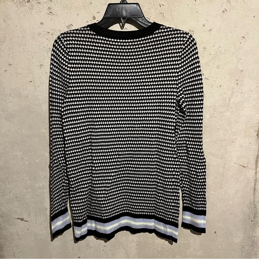 Halogen Sweater Womens XS Long Sleeve Geometric Design Black White Cotton Modal - Picture 7 of 9
